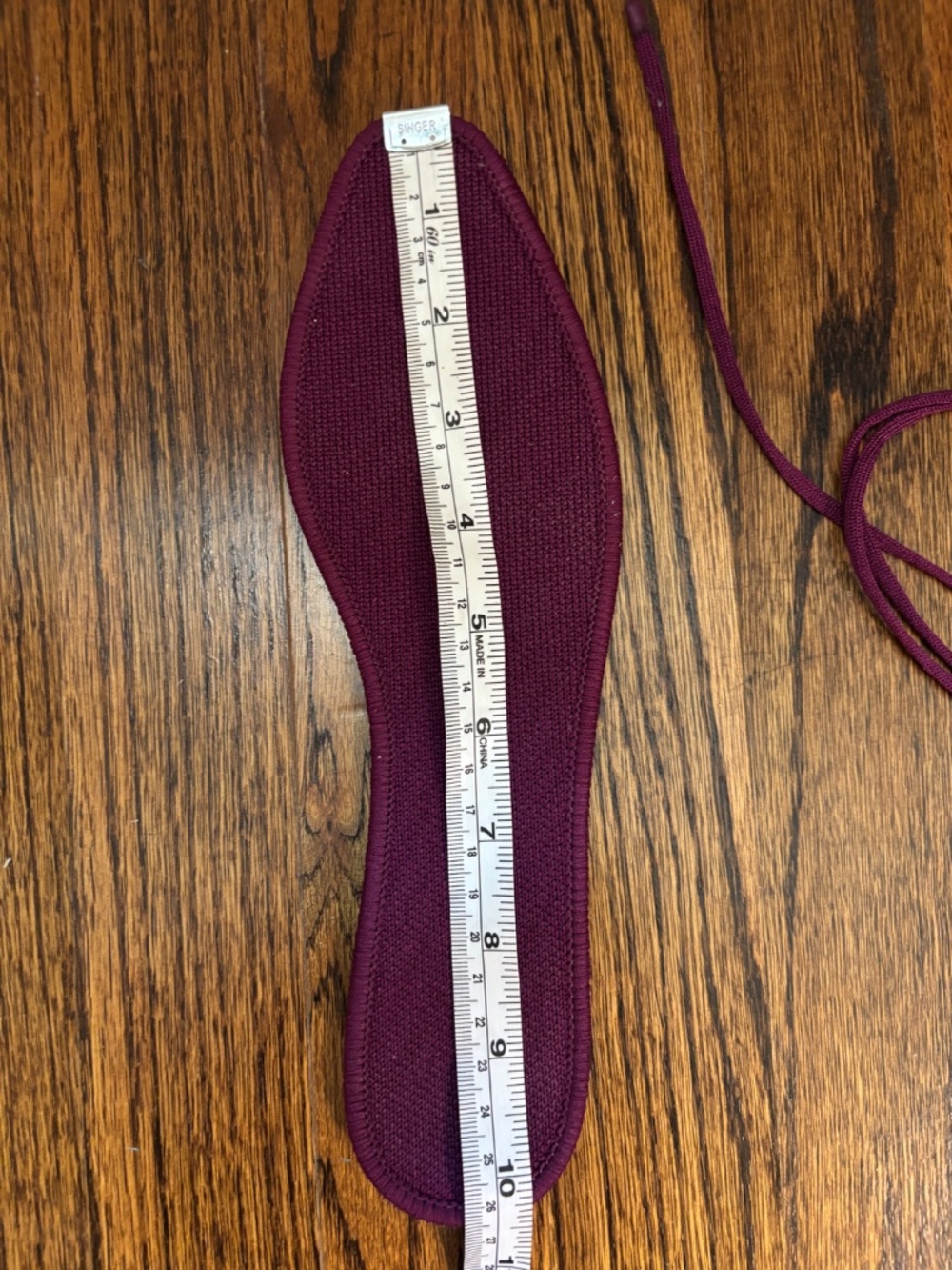 Rothys ballet flats with ties. Size 9 - Picture 7 of 7